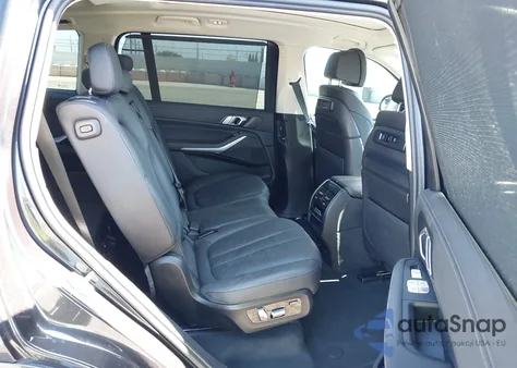 2022 BMW X7 xDrive40I z USA, uszkodzony, nr VIN 5UXCW2C05N9L92333